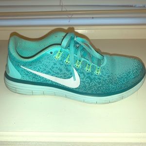 Nike Free RN Distance Sneakers